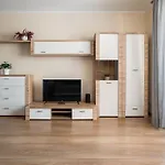 Wola Radziwie Homely Apartment