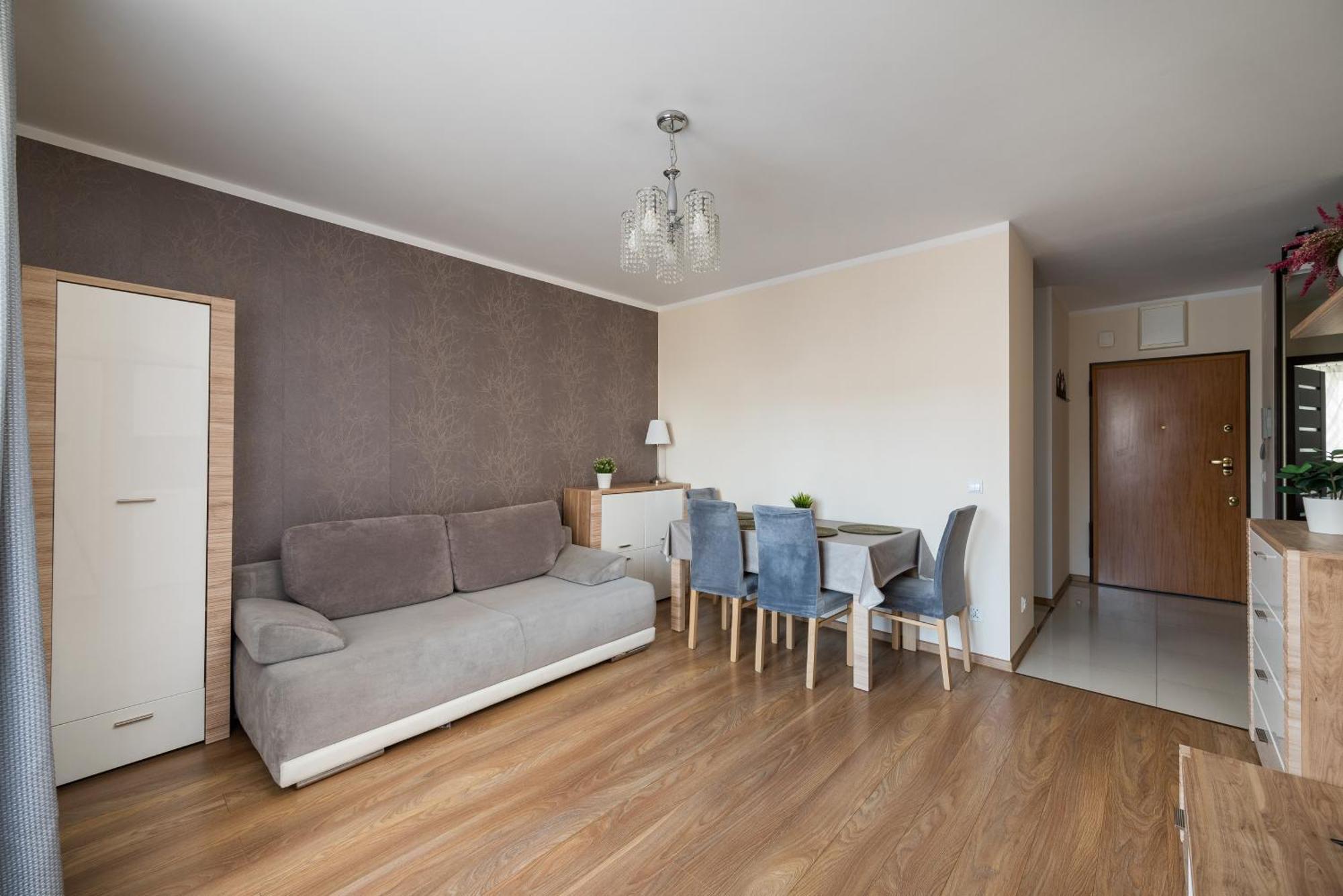Wola Radziwie Homely Warszawa